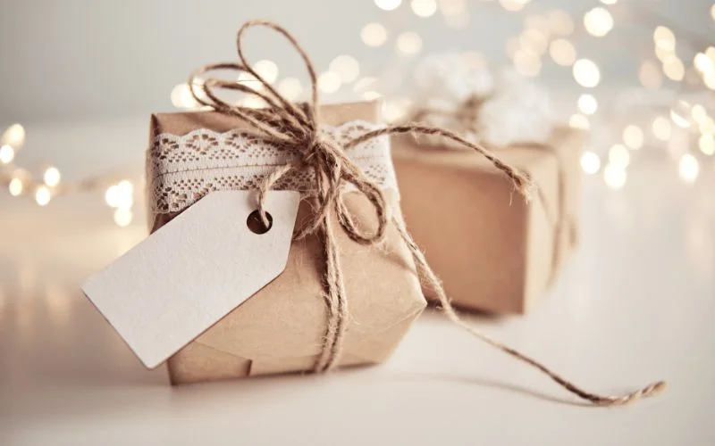 Luxury Gift Ideas for Your Best Friend's Wedding